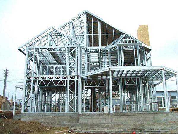 内蒙古钢结构建筑的腐蚀问题应该如何预防